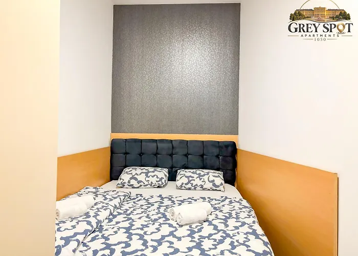 Grey Spot 1050 *